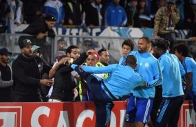 ep patrice evra dandopatadaun aficionadosu equipo