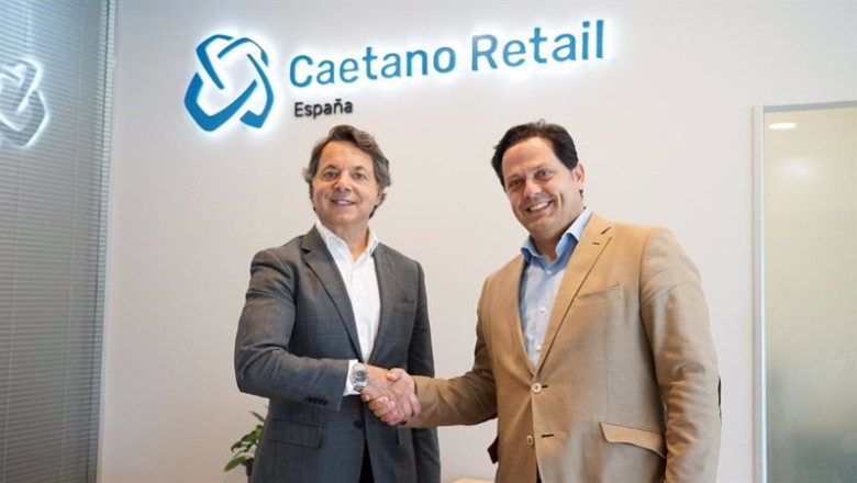 ep paulo pereira izquierda general manager de caetano retail y jose ignacio rubio derecha general ep paulo pereira izquierda general manager de caetano retail y jose ignacio rubio derecha general