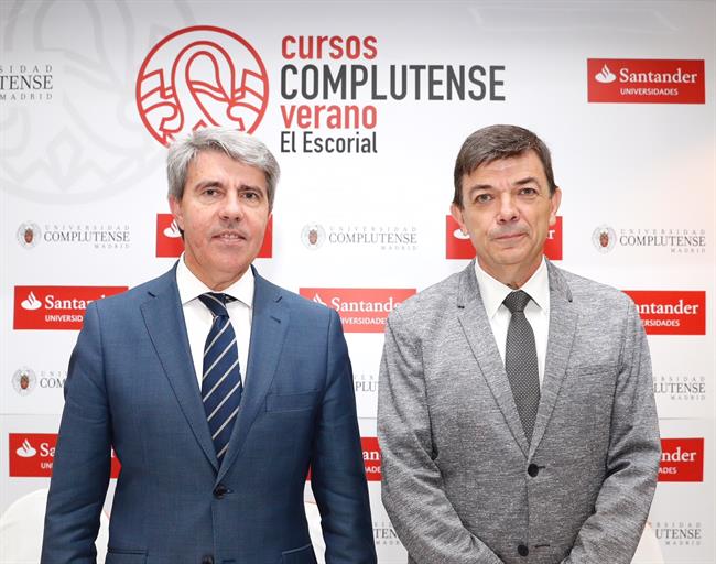 El presidente de la Comunidad de Madrid, Ángel Garrido, y el rector de la UCM | COMUNIDAD DE MADRID ep presidentela comunidadmadrid angel garrido yrectorla ucm