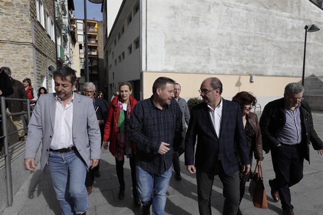 ep representantesgobierno asistenla reunionsabinanigo