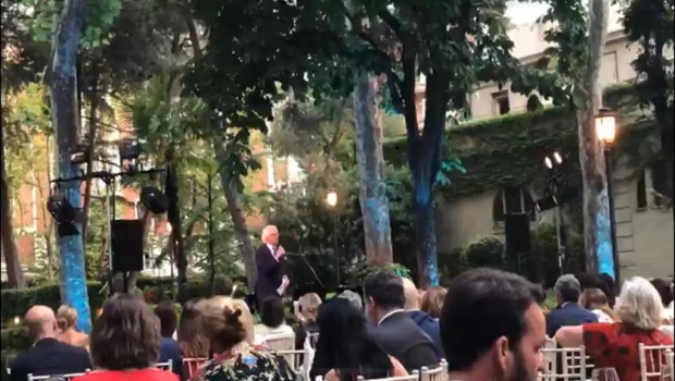 giuseppe tringali concierto solidario a beneficio de la fundación en los jardines de la embajada de italia