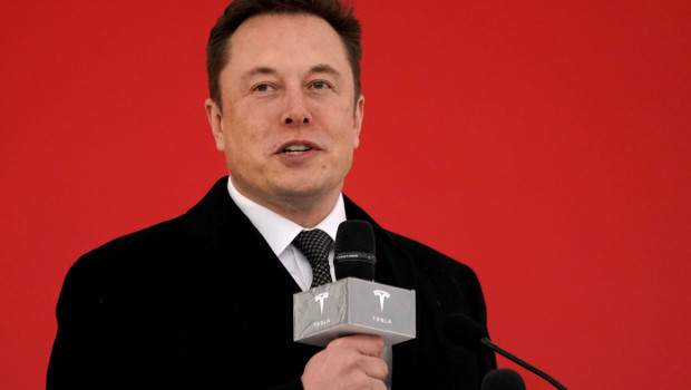 elon-musk-ceo-tesla 2