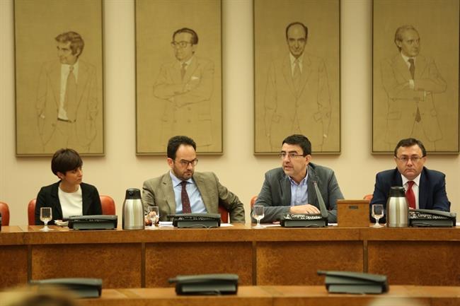 Antonio Hernando y Mario Jiménez en la reunión del PSOE en el Congreso | EUROPA PRESS ep antonio hernandomario jimenezla reunionpsoecongreso