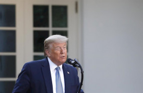 ep april 15 2020 - washington dc usa us president donald j trump arrives with vice president mike ep april 15 2020 - washington dc usa us president donald j trump arrives with vice president mike