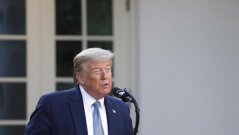 ep april 15 2020 - washington dc usa us president donald j trump arrives with vice president mike