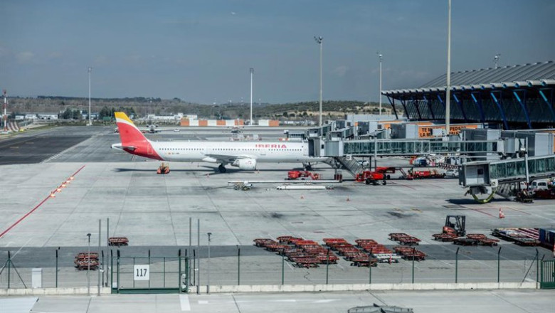 ep archivo   aviones de iberia a 13 de marzo de 2026 en madrid espana