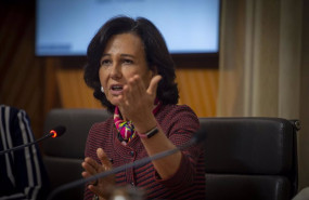 ep archivo   la presidenta del banco santander ana patricia botin participa en una mesa redonda en