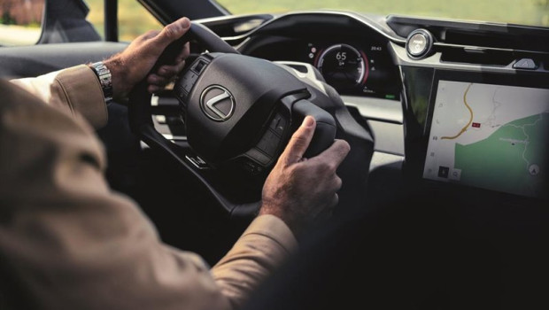 ep archivo   lexus estrena la tecnologia steer by wire en su suv electrico rz disponible desde 52000