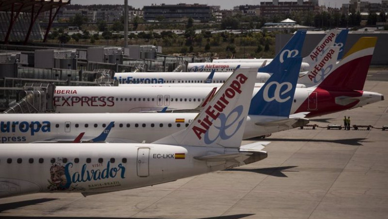ep archivo varios aviones de air europa en la terminal t4 del aeropuerto adolfo suarez ep archivo varios aviones de air europa en la terminal t4 del aeropuerto adolfo suarez
