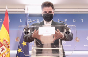 ep el portavoz parlamentario de erc gabriel rufian interviene en una rueda de prensa anterior a una