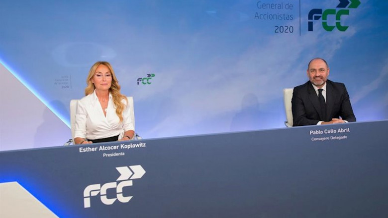 ep la presidenta de fcc esther alcocer koplowitz y su consejero delegado pablo colio ante la junta