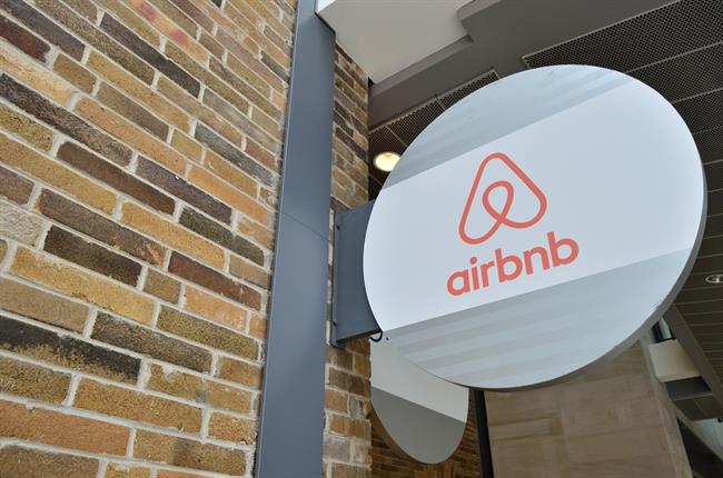 ep logoairbnb