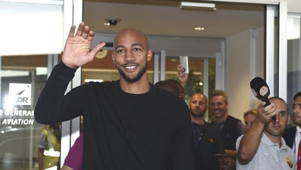 ep steven nzonzi nuevo jugadorla as roma