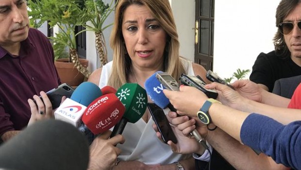 ep susana diaz atiendelos periodistamiercolessevilla