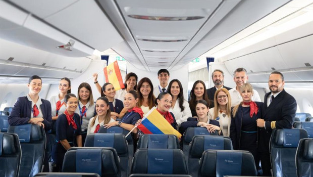 ep world2fly inaugura su nueva ruta directa entre madrid y cartagena de indias