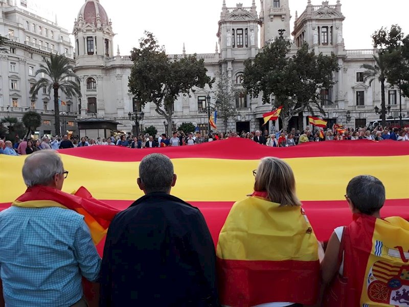 ep concentracion en contra de las manifestaciones por la sentencia del proces en valncia ep concentracion en contra de las manifestaciones por la sentencia del proces en valncia