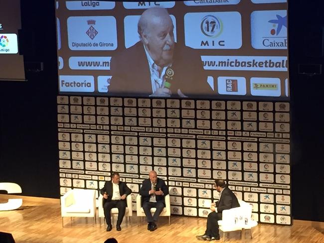 Del Bosque en la presentación del torneo MIC | TORNEIG MIC ep del bosquela presentaciontorneo mic