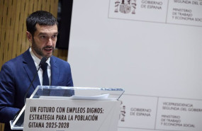 ep el ministro de derechos sociales consumo y agenda 2030 pablo bustinduy durante la clausura del
