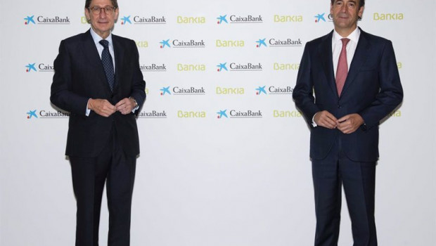ep el presidente de bankia jose ignacio goirigolzarri y el consejero delegado de caixabank gonzalo
