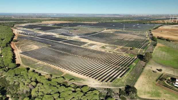 ep grupo met pone en operacion comercial un parque solar de 50 mw en andalucia su primer proyecto en