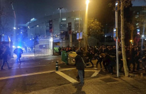 ep incidentes con manifestantes de tsunami democrtic en la zona del camp nou durante la celebracion