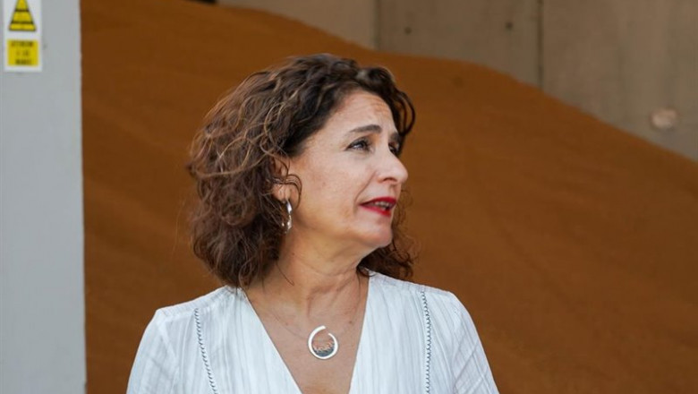 ep la ministra de hacienda en funciones maria jesus montero atendiendo a la prensa despues de 20191007182904
