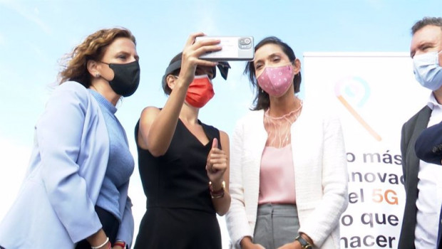 ep maroto visita en valncia un proyecto de ocio y turismo realizado a traves de la tecnologia 5g
