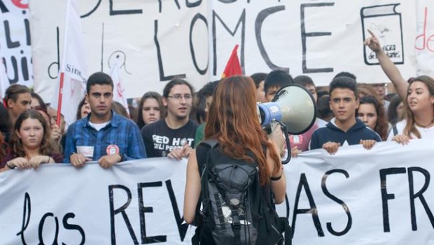 ep protestaestudiantesla lomcesevilla