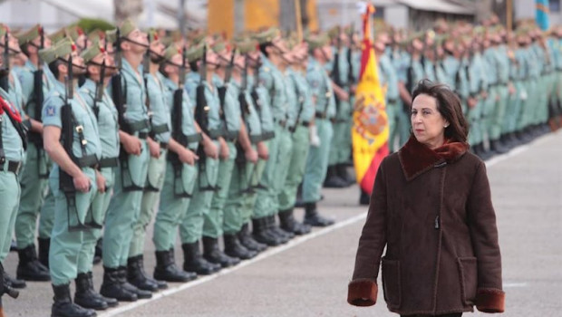 ep robles durante una visita al tercio alejandro farnesio 4 de la legion en ronda malaga
