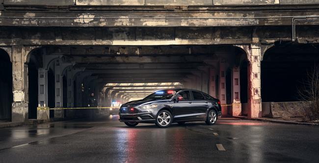 Special Service Plug-In Hybrid Sedan de Ford | FORD ep special service plug-in hybrid sedanford