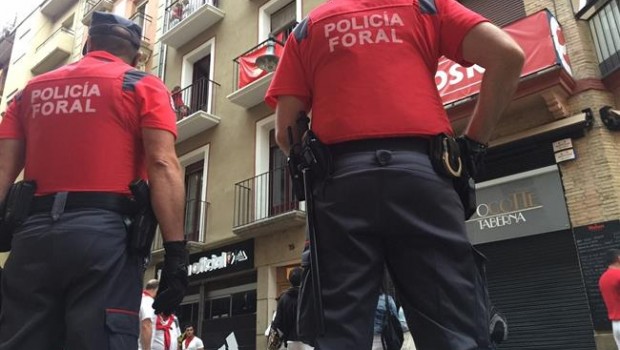 ep agentespolicia foral patrullan durantesanfermines