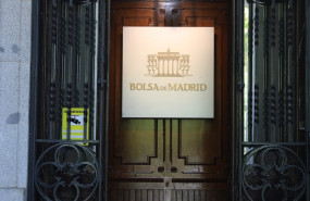 ep archivo   puerta de entrada al edificio de la bolsa de madrid