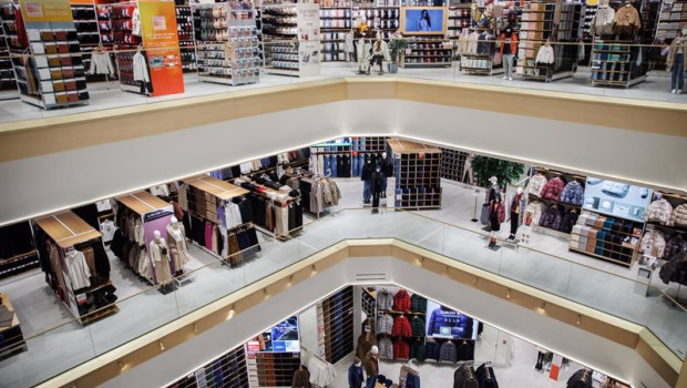 ep archivo   vista de las diferentes plantas en la inauguracion de una tienda uniqlo en la gran via