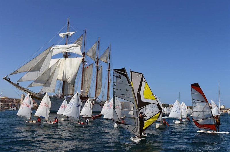 ep buque escuela juan sebastian elcano en las palmas de gran canaria
