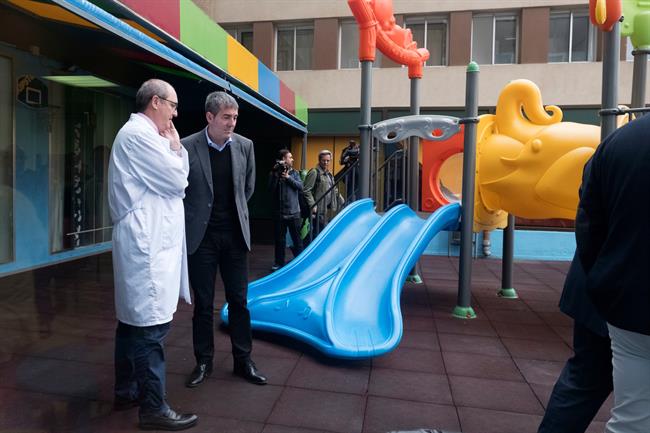 ep clavijo durantevisita al areaoncologia pediatricamaterno