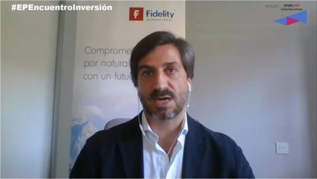 ep el director de ventas para espana y portugal de fidelity oscar esteban en un encuentro organizado