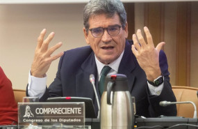 ep el gobernador del banco de espana jose luis escriva comparece en la comision de economia comercio