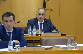 ep el portavoz del gobierno de ceuta alberto gaitan interviene en un pleno de la asamblea en una