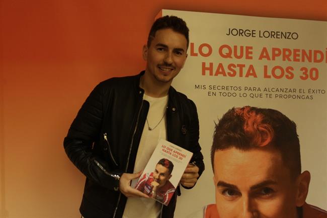 Jorge Lorenzo en la presentación de su libro | EUROPA PRESS ep jorge lorenzola presentacionsu libro