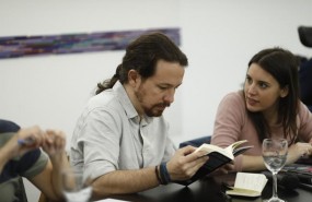 ep pablo iglesias e irene montero duranteencuentro rumbo 2020
