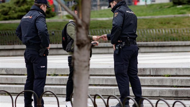 ep recursos de policia nacional agente agentes policia policias unidad de zetas identificacion