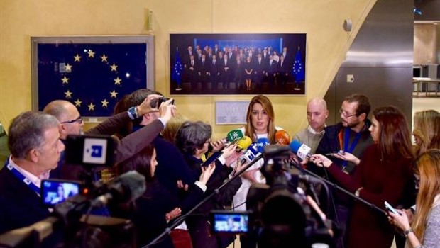 ep susana diaz atendiendomarteslos medios duranteviajebruselas