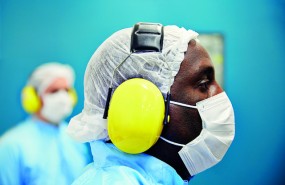 gsk glaxo pharma drug laboratory worker gsk glaxo pharma drug laboratory worker