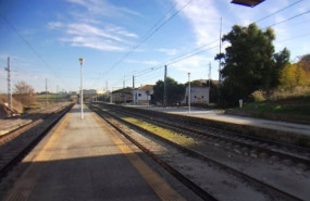 ep andenes de la estacion de aguilar de la frontera