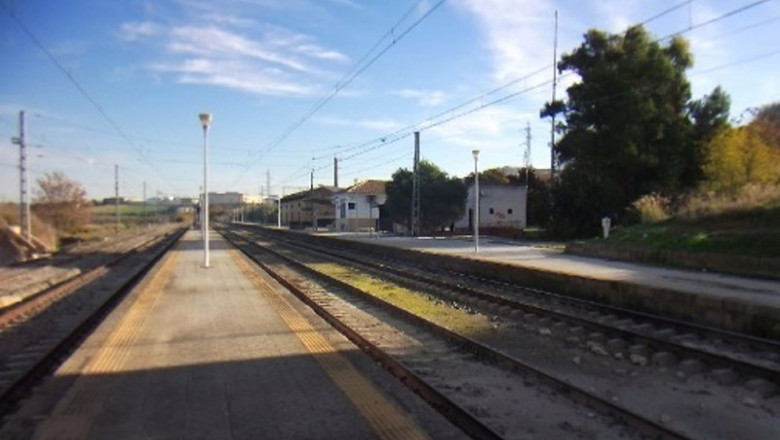 ep andenes de la estacion de aguilar de la frontera