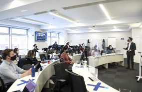 ep archivo   clase impartida dentro del ie business school con las correspondientes medidas