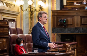 ep archivo   el diputado del grupo plural ferran bel interviene en una sesion plenaria en el
