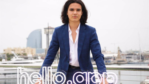 ep archivo el fundador de helloapp alvaro pintado santaularia en la oficinas de la startup en ep archivo el fundador de helloapp alvaro pintado santaularia en la oficinas de la startup en