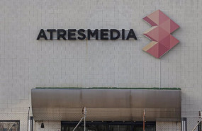 ep archivo   letras y logo de atresmedia en la fachada del edificio de la sede del grupo