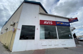 ep archivo   oficinas de la empresa de alquiler de vehiculos avis